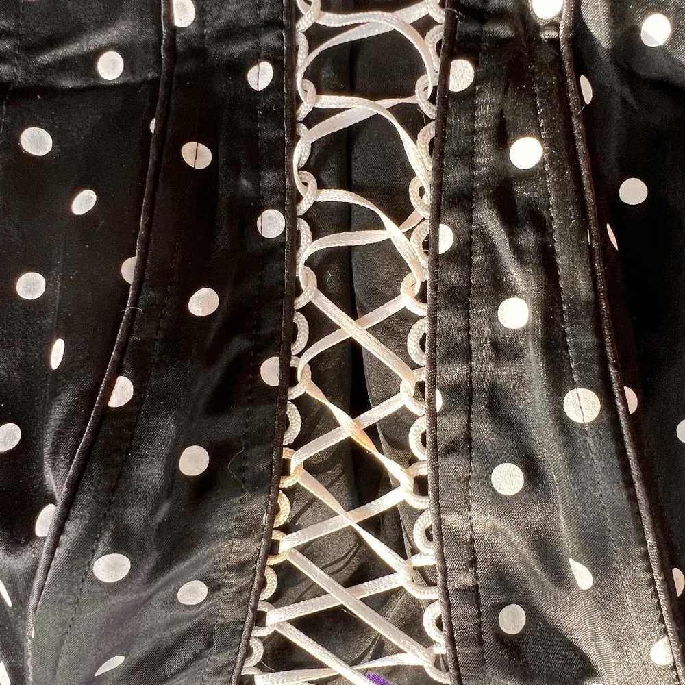 πSixthsense Sexy Corsage Top Black with White Polka Dots & Zipper on the Side - Picture 11 of 15